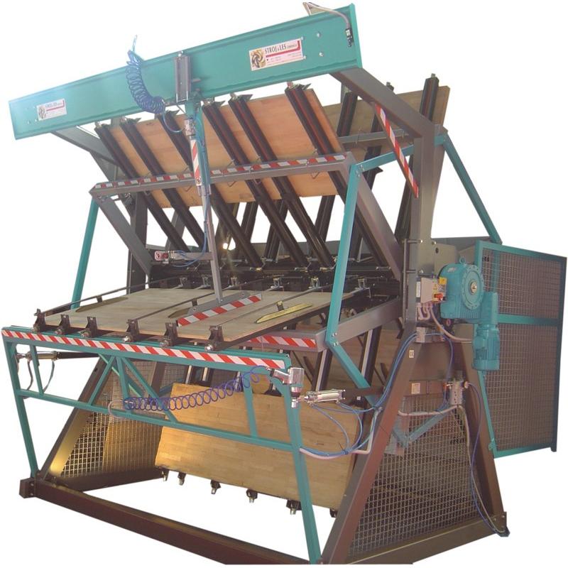 Presă rotativă pentru panouri cu lungime maximă de 3000 mm STROJ-LES SLM 6/8