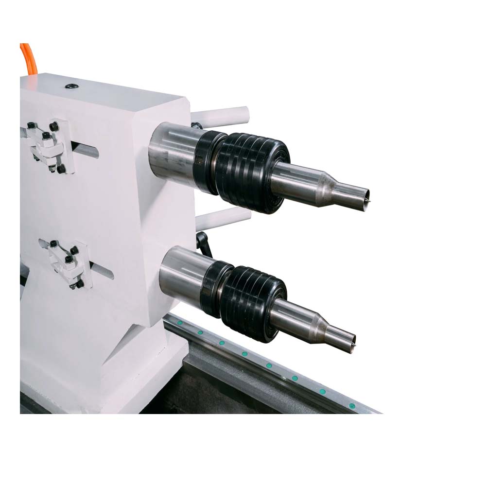 2 păpuși mobile acționate pneumatic