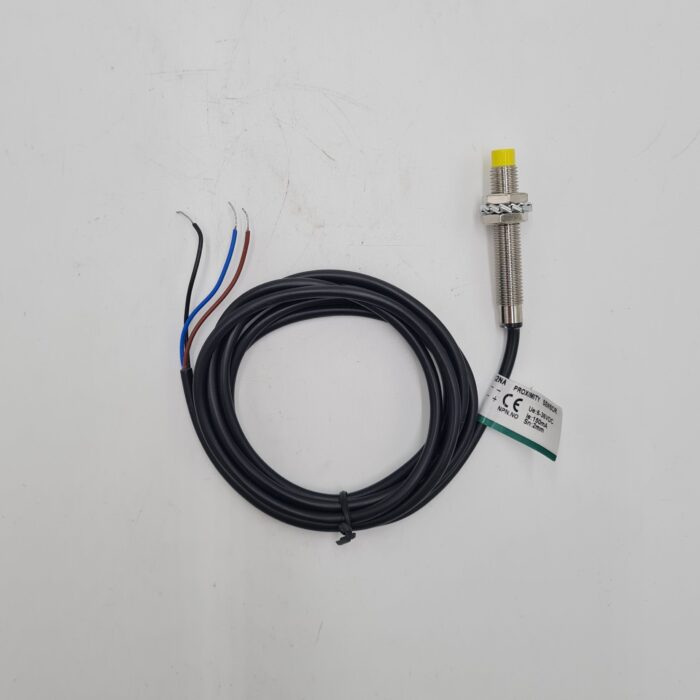 Senzor de proximitate tip NPN pentru rigla paralelă potrivit la circularele de formatizat Lohmeyer FKS 355IQ - imagine 3