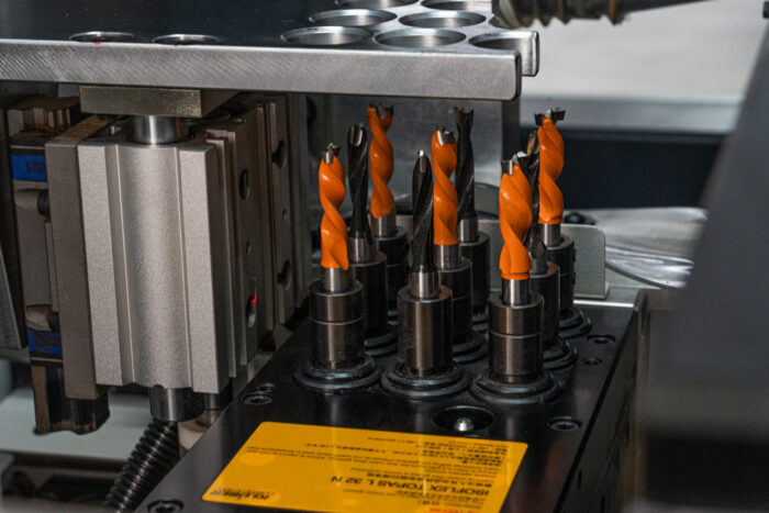 Centru de găurit CNC pe 6 laturi cu 3 grupuri de găurire DANIBRUM HB621G - imagine 5